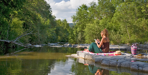 Camping sur une riviere