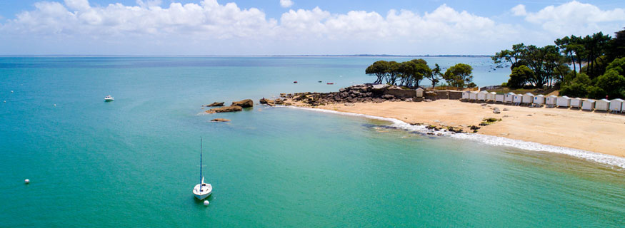 Trouver un camping 5 étoiles en Vendée avec parc aquatique